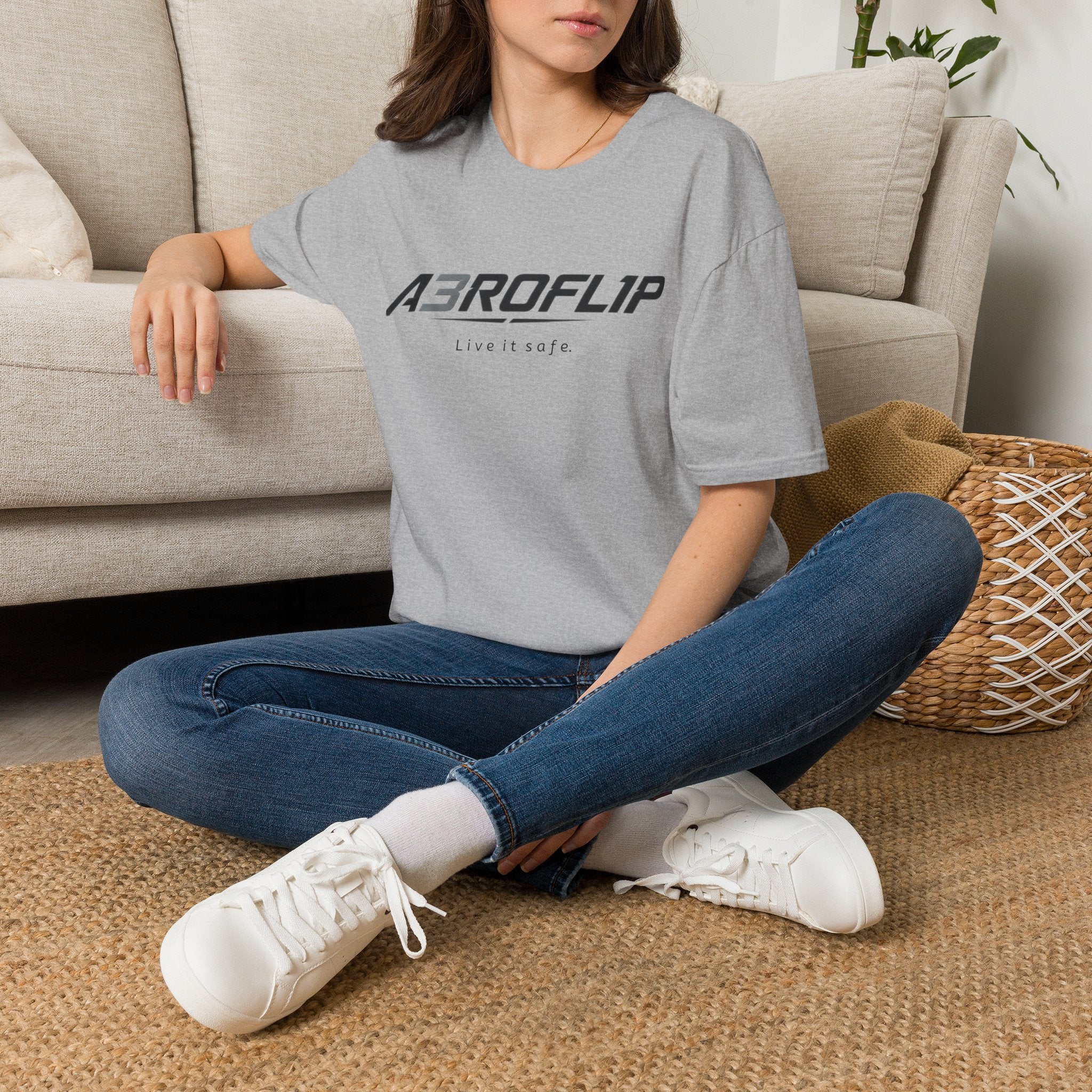 A3ROFL1P graphic t-shirt